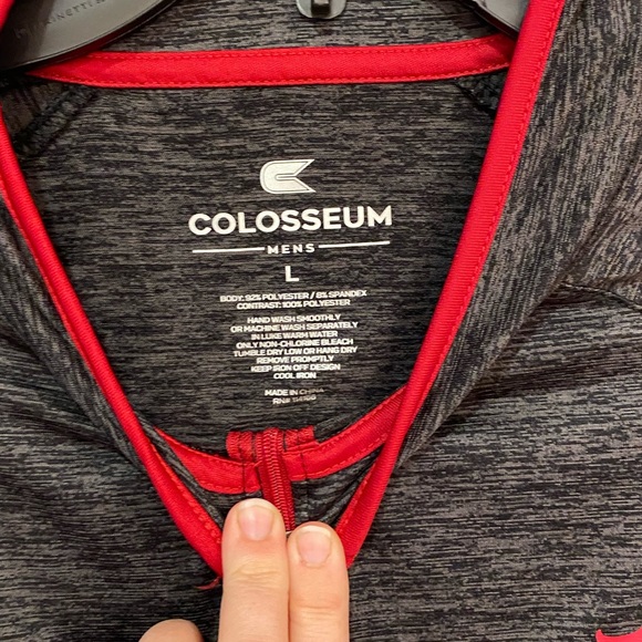 Quarter-Zip pullover - Picture 3 of 3